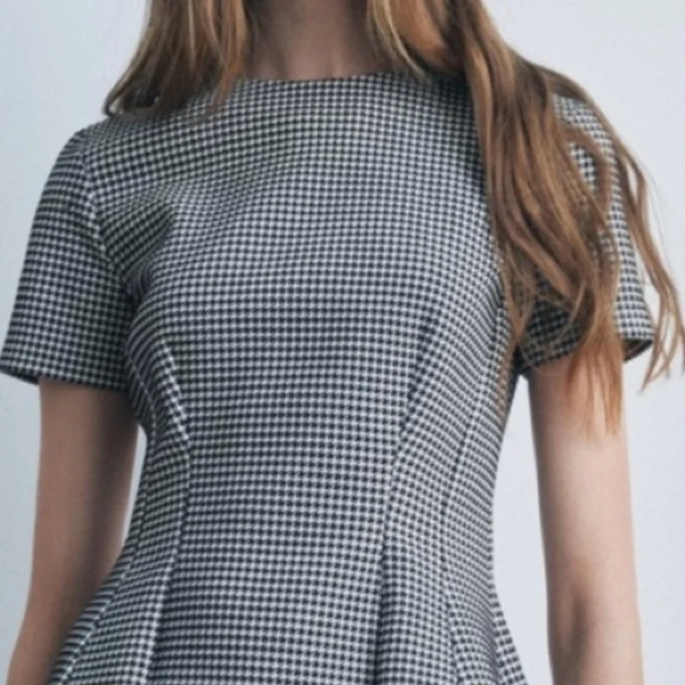 Zara NWT black & white houndstooth checkered print short sleeve mini dress - Picture 7 of 7